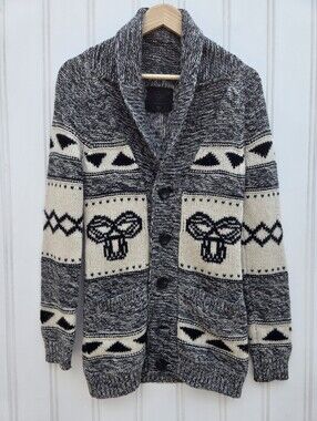 TNA Aritzia Cowichan Lambswool Button Cardigan Sweater Grey Cream Womens Medium